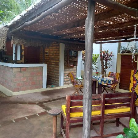 Casa Camaleao Gekko Cottadge Hotell Praia do Praia do Tofo Exteriör bild